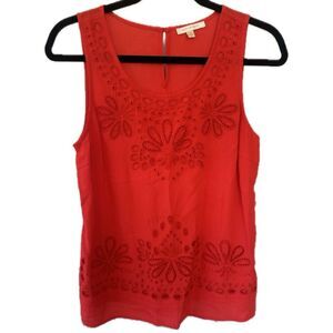 Skies Are Blue Floral Embroidered Eyelet Lace Cut Out Front Lined Tank Blouse S